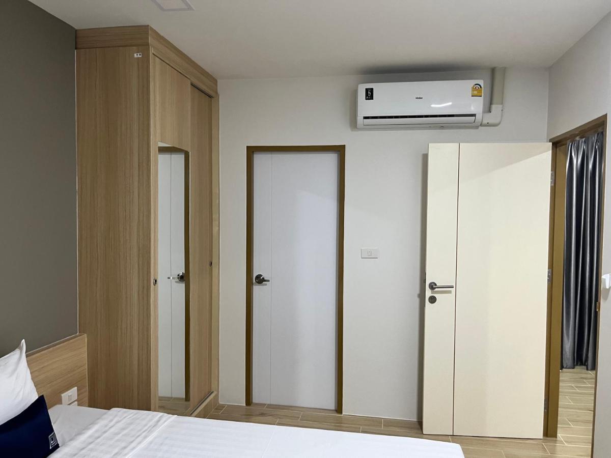Zayn Express & Suites Bangkok Exterior photo
